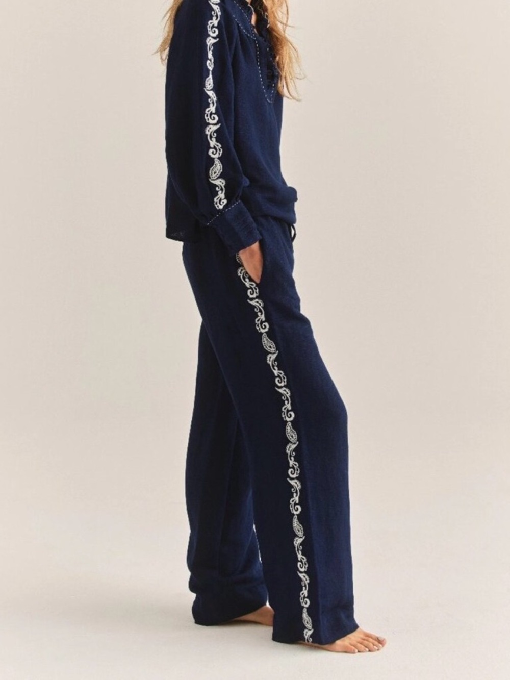 Cartolina Isla Navy Linen Drawstring Pants with White Embroidered Side Trim